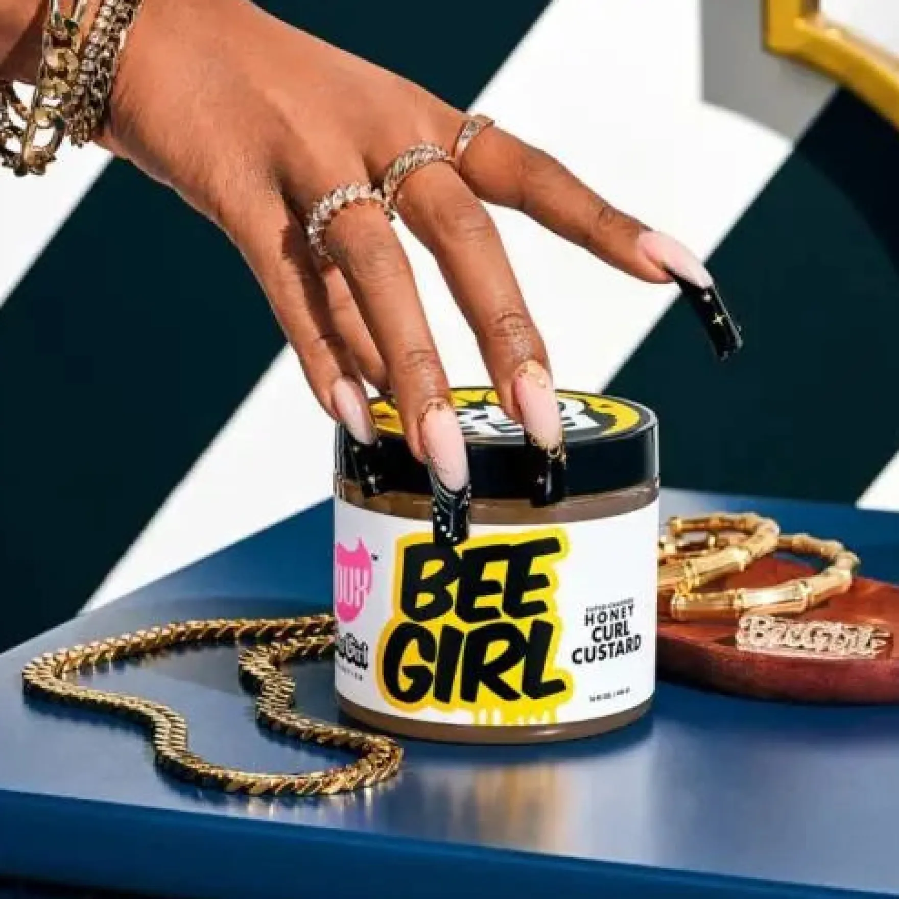 Bee Girl Honey Curl Custard