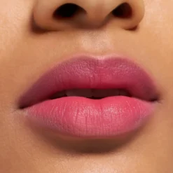 Blur Soufflé Matte Lip Cream 05 Crush Hour
