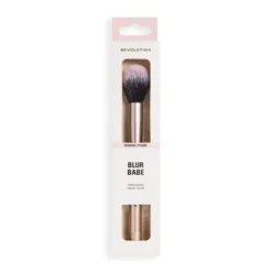 Blur Babe Soft Focus Brush R6