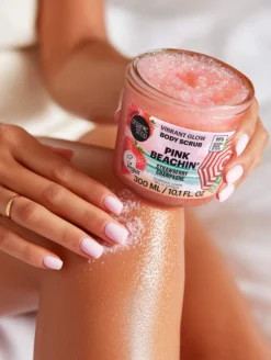 Body Scrub Pink Beachin Vibrant Glow Strawberry Champagne