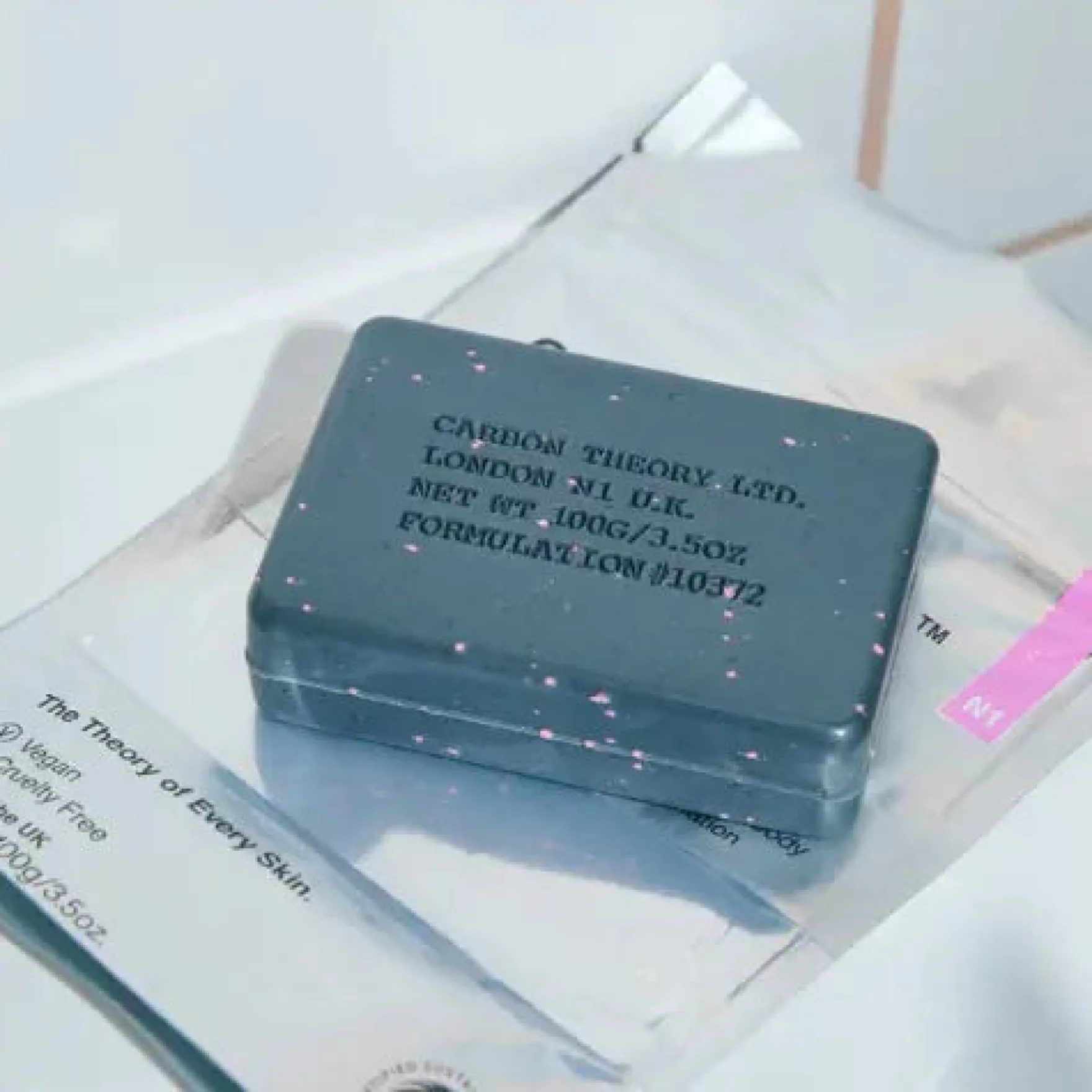 Charcoal & Tea Tree Oil Breakout Control Exfoliating Body Bar