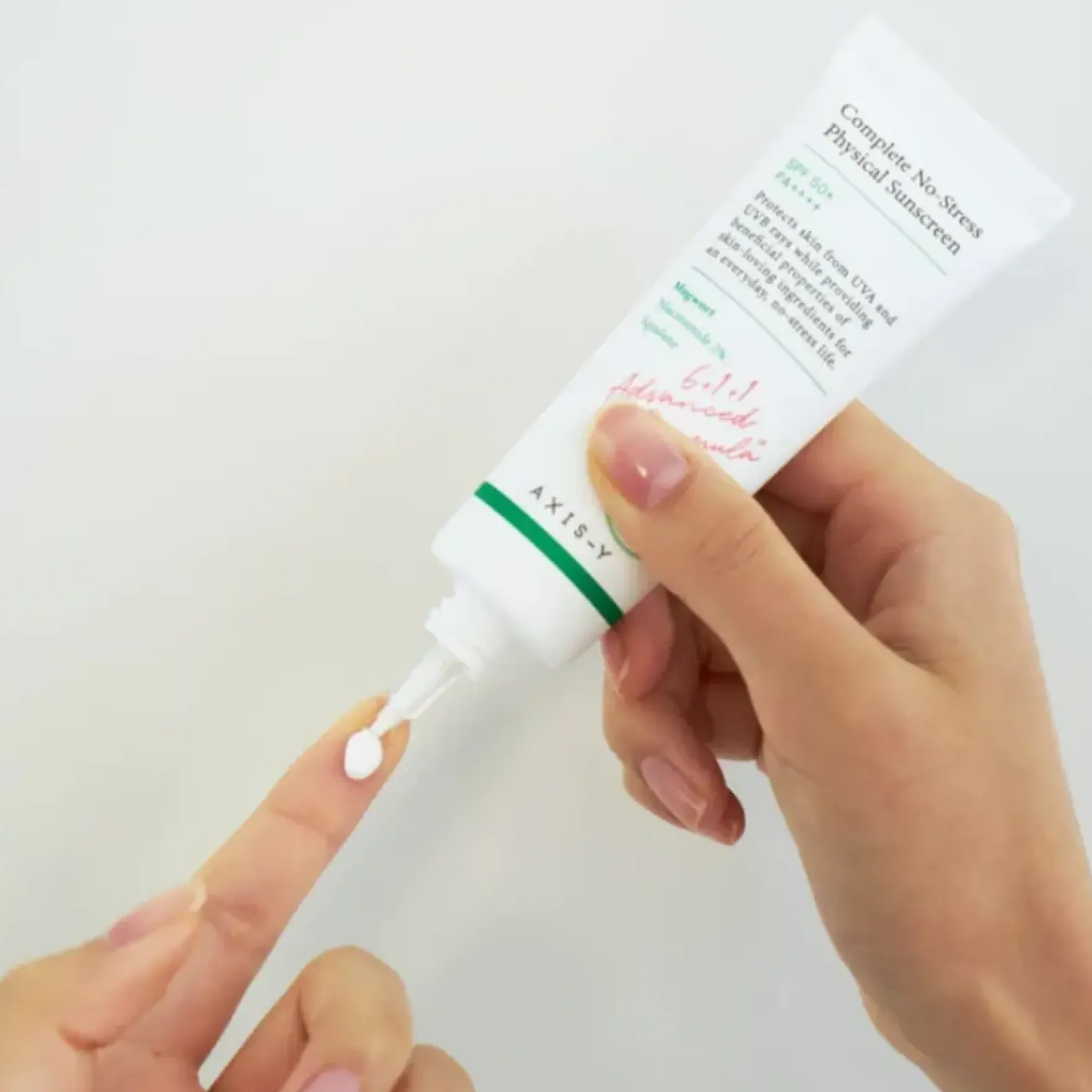 Complete No-Stress Physical Sunscreen SPF 50+