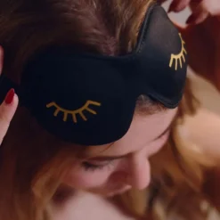 Contoured 3D Blackout Sleep Mask Wink Black