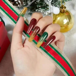 Dipping Powder Kiss Under Mistletoe