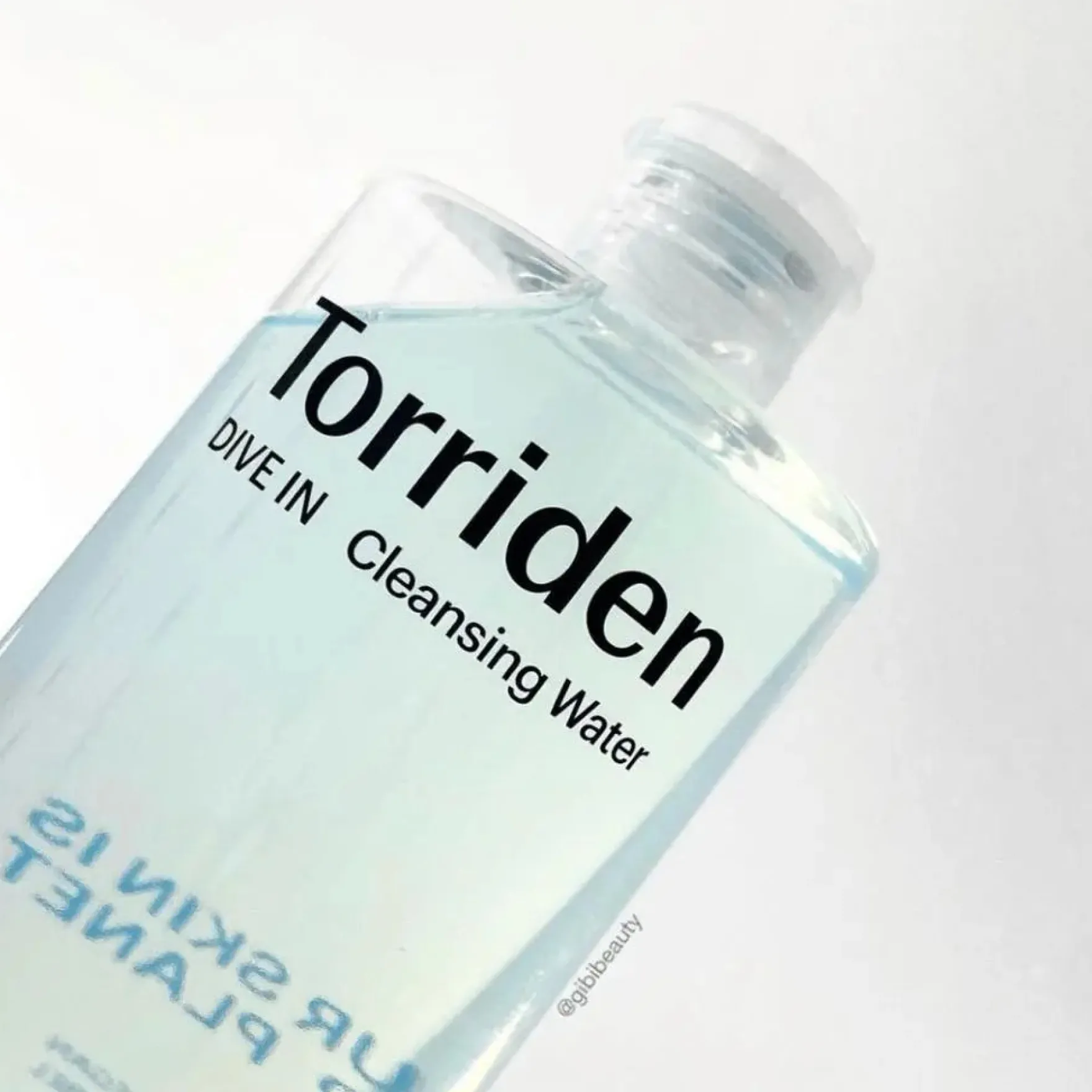 Dive In Cleansing Water