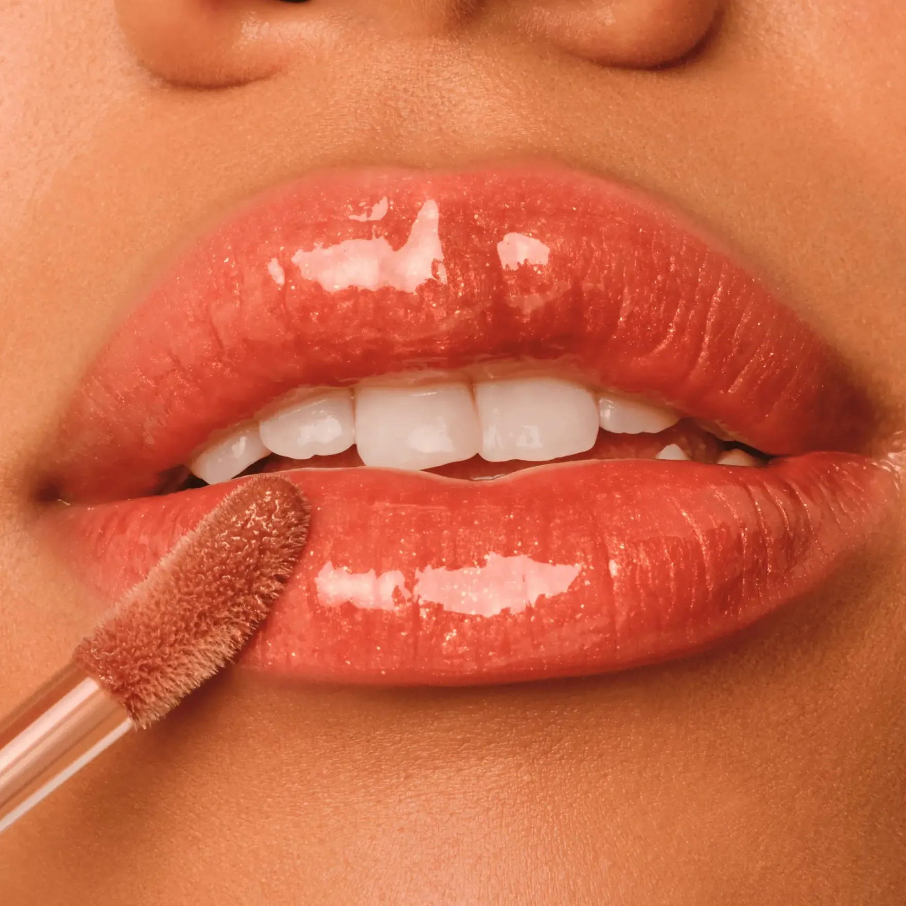 Filler Supreme Lip Gloss 070 Golden Hour Flex