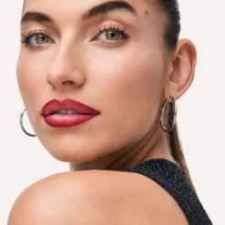 Gel Glide Long-Lasting Lip Liner 030 Left On Red