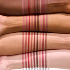 Gel Glide Long-Lasting Lip Liner 050 Sip & Slay