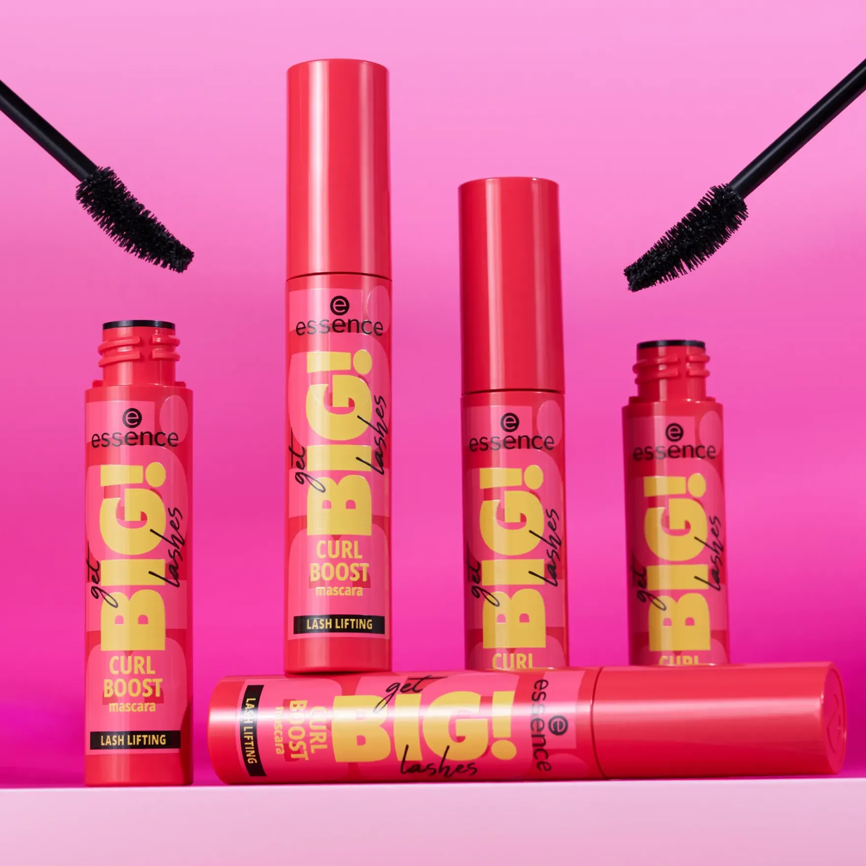 Get BIG! Lashes Curl Boost Mascara
