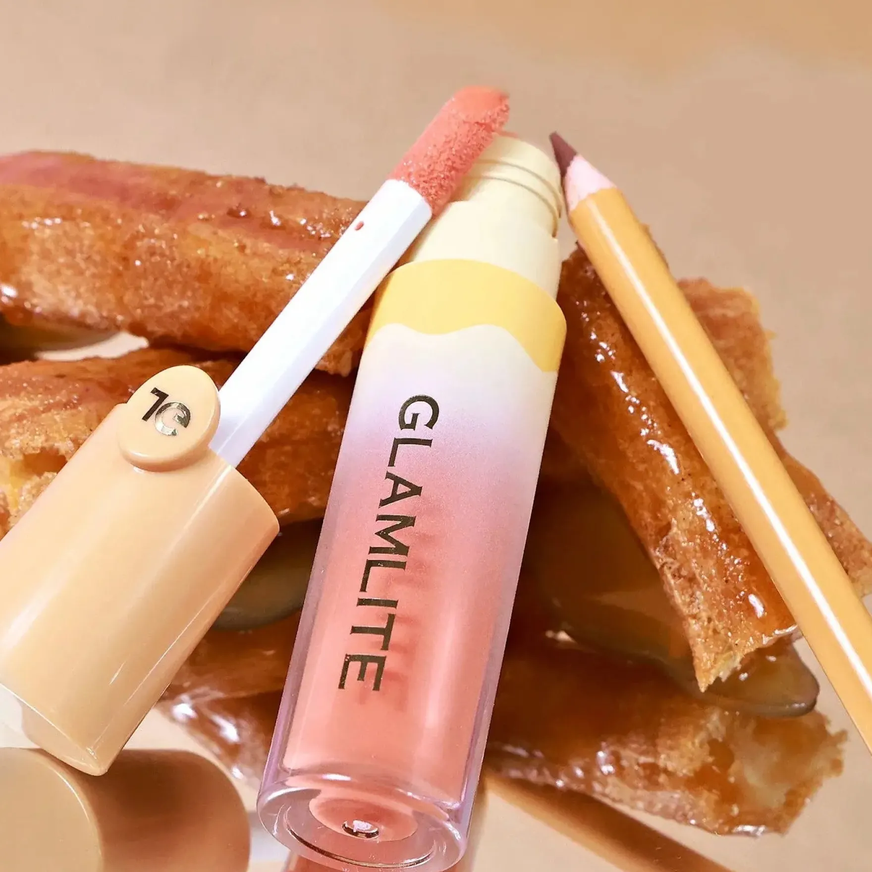 Glamlite Caramel Churro Lip Kit