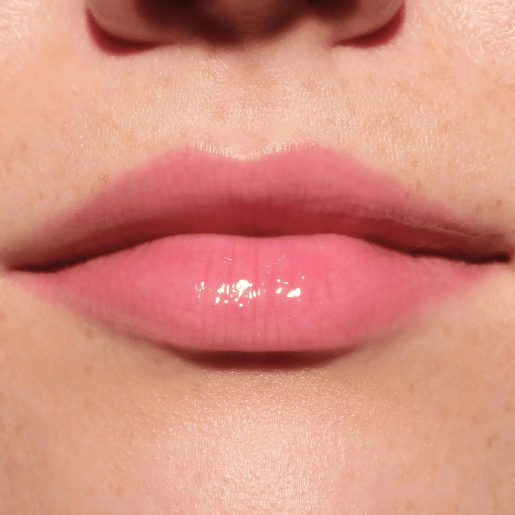 Glossin' Glow Tinted Lip Oil 070 Make A Move