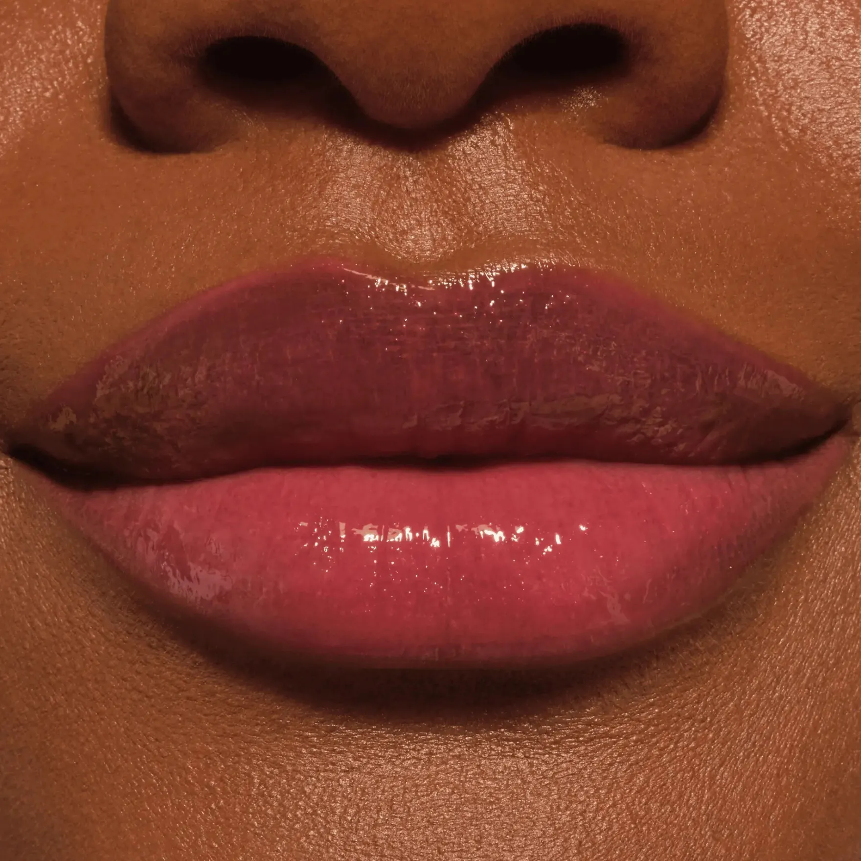 Gloss Obsessed Lip Glaze 040 Pout Of Office