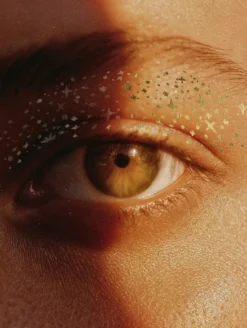 Golden Eye Speckles