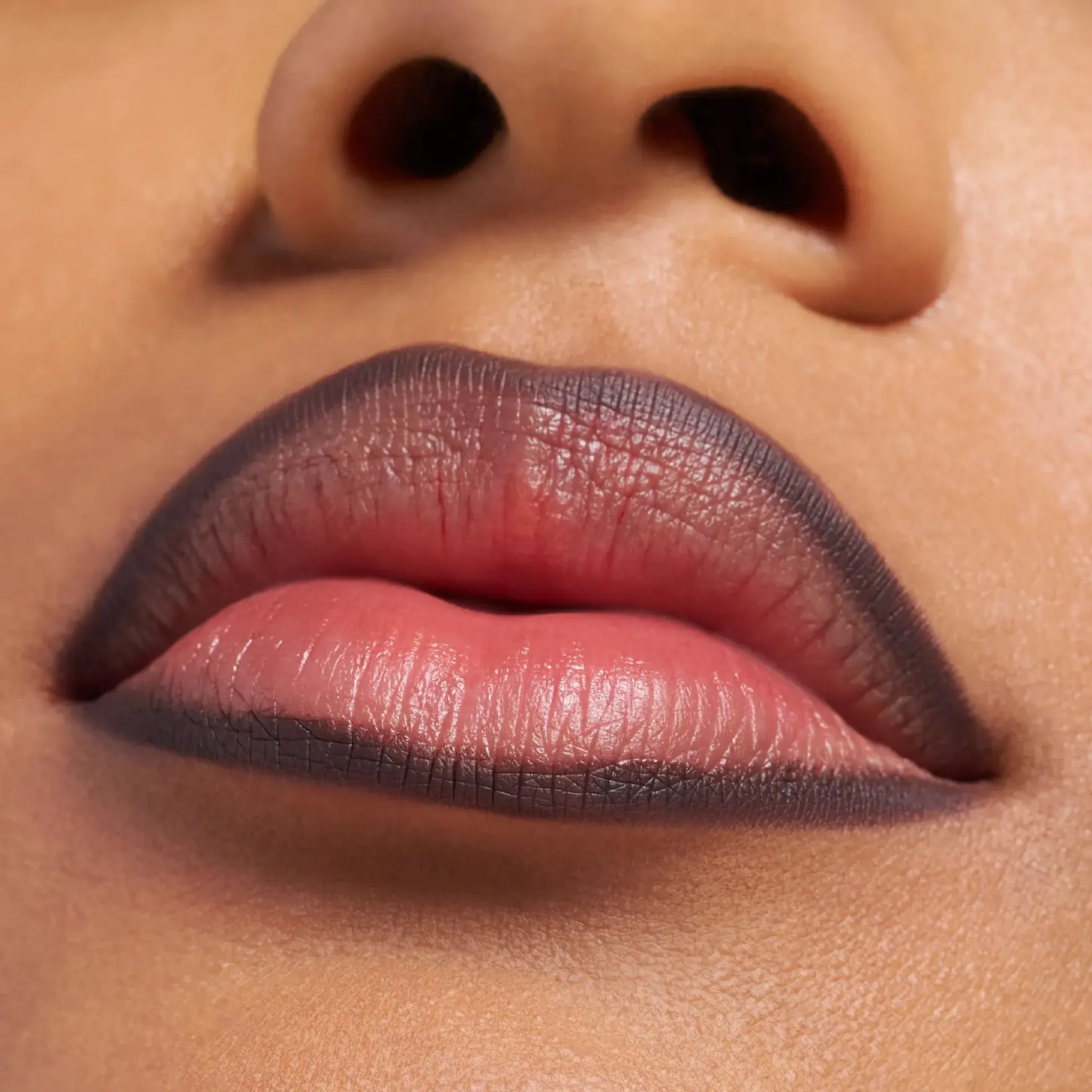 8h Matte Comfort Lipliner 22 Ash Attitude