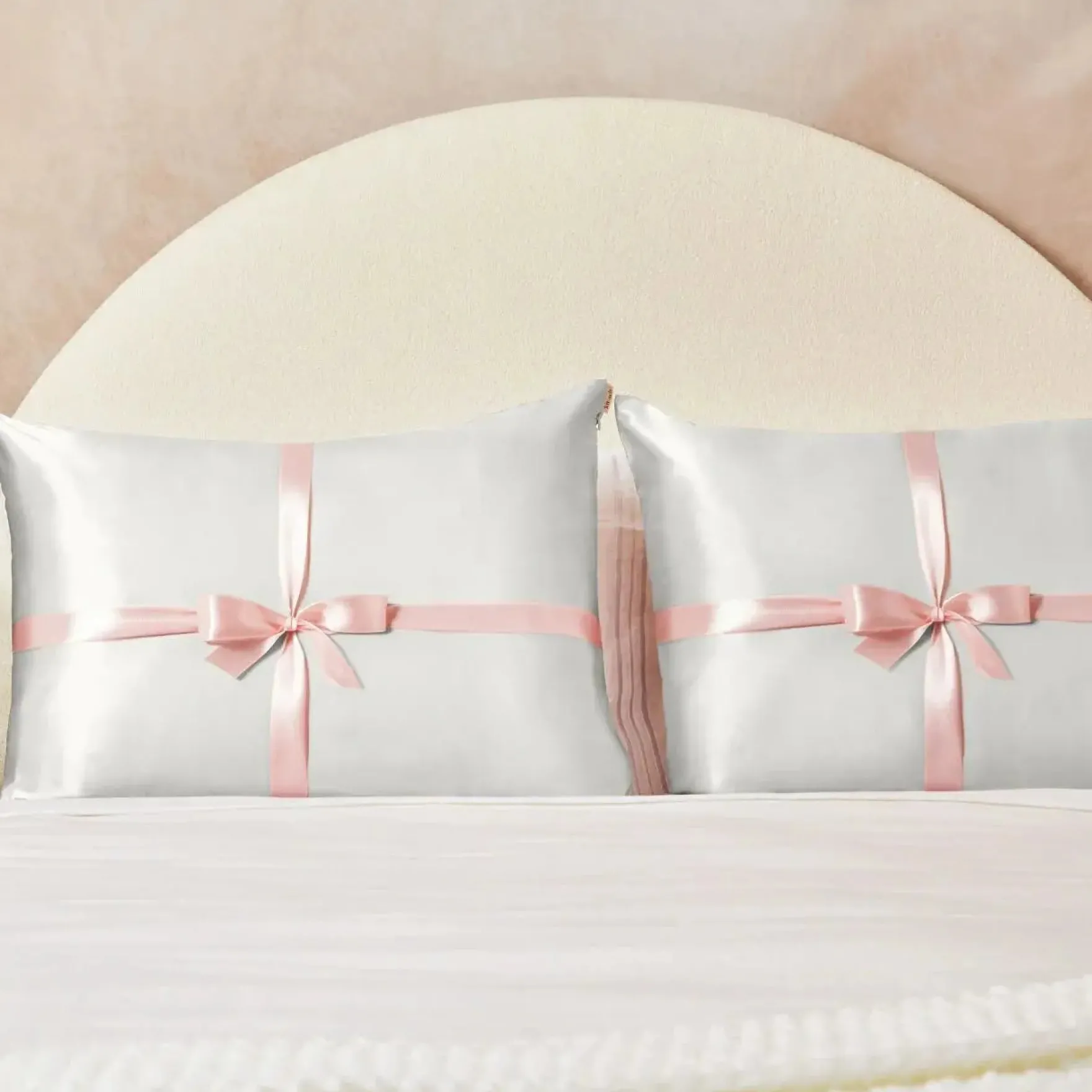 Holiday Standard Pillowcase 2 Piece Set Ivory