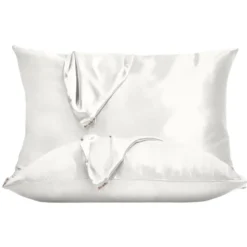 Holiday Standard Pillowcase 2 Piece Set Ivory