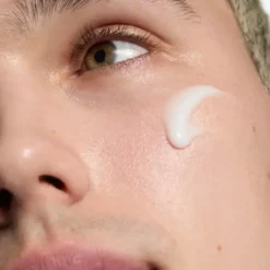 Hydrating Milky Cleanser 180 ml.