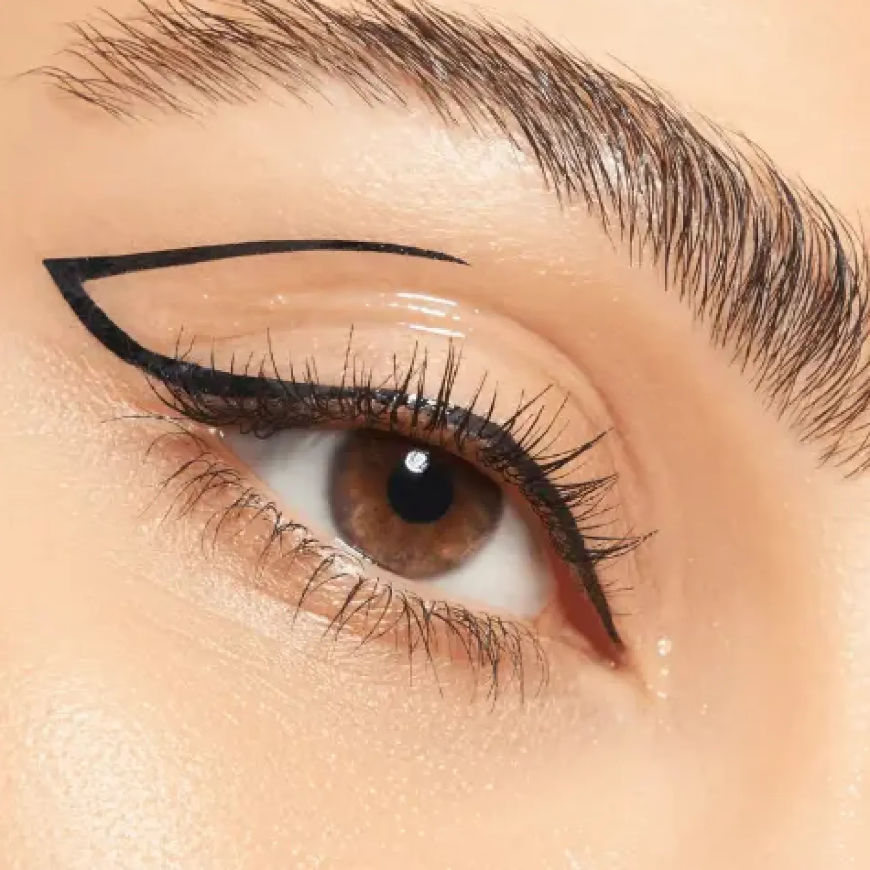 Ink Eyeliner 010 Best in Black