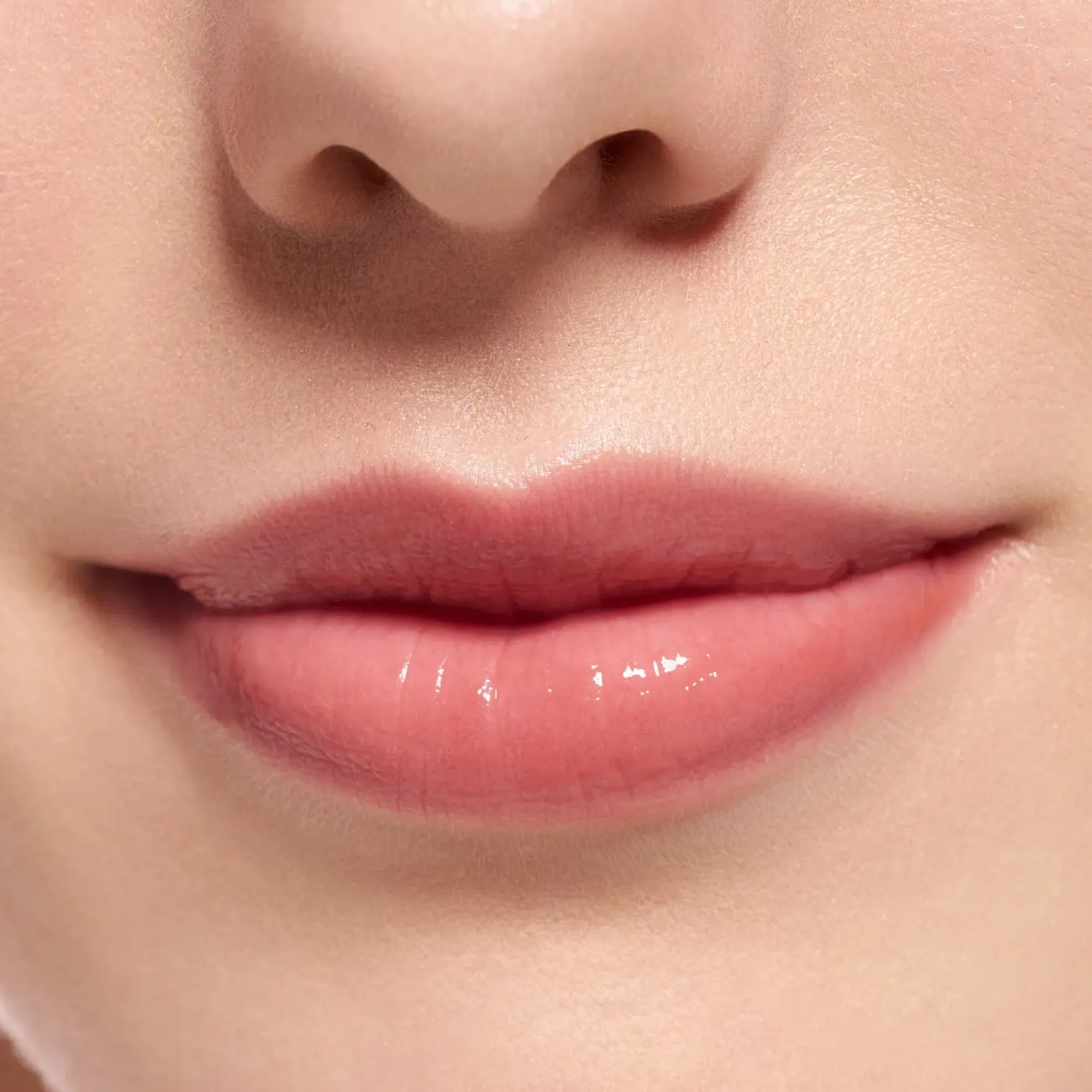 Juicy Bomb Plumping Lipgloss 04 Blossom Peach