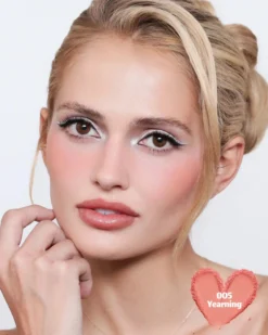 Love Blur Blush 005 Yearning
