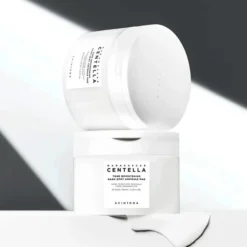 Madagascar Centella Tone Brightening Dark Spot Ampoule Pad
