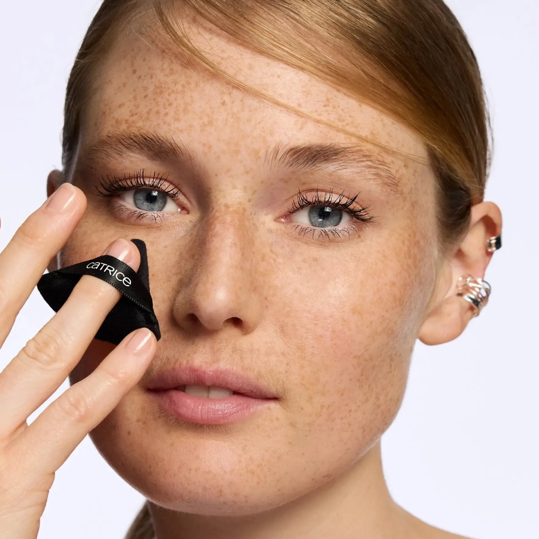 Magic Perfectors Powder Puff