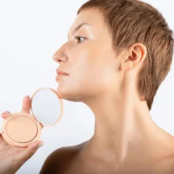 Mattifying Powder SPF15