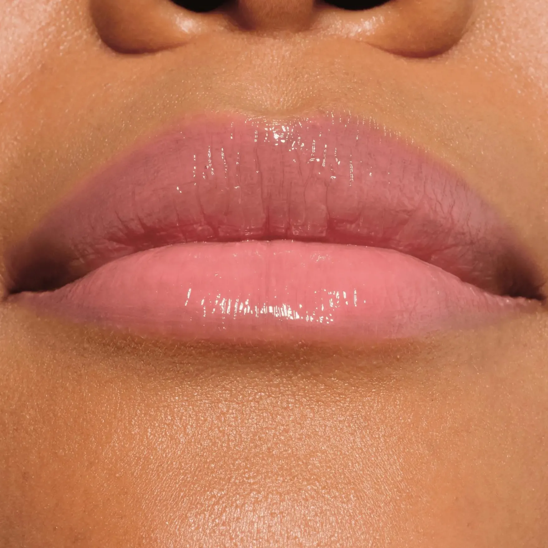 Melt & Plump Juicy Lip Plumper 020 Hyp-nude-tized