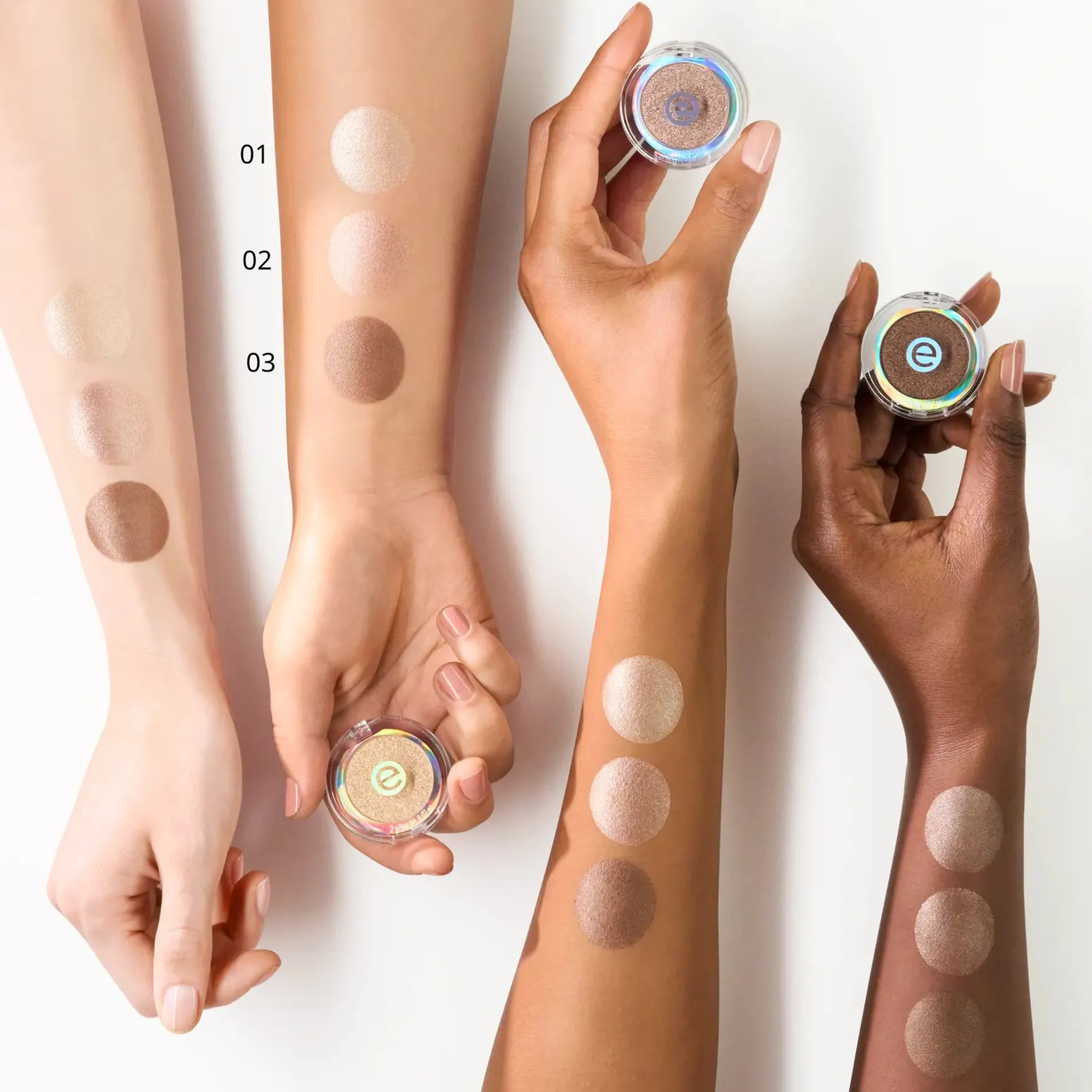 Mono Eyeshadow Pearly 02 Silky Taupe