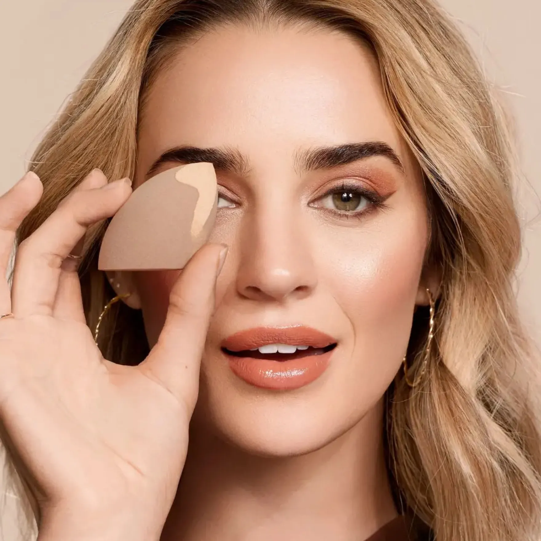 New Nudes Real Reveal Sponge Duo
