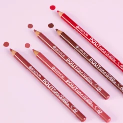 POUTline Soft Glide Lip Pencil 03 Bare Affair
