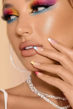 Press-On Nails Flamingo Dash