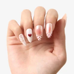 Press-On Nails Lover Girl