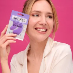 Retinol Eye Pad Mask With Peptides & Hyaluronic Acid