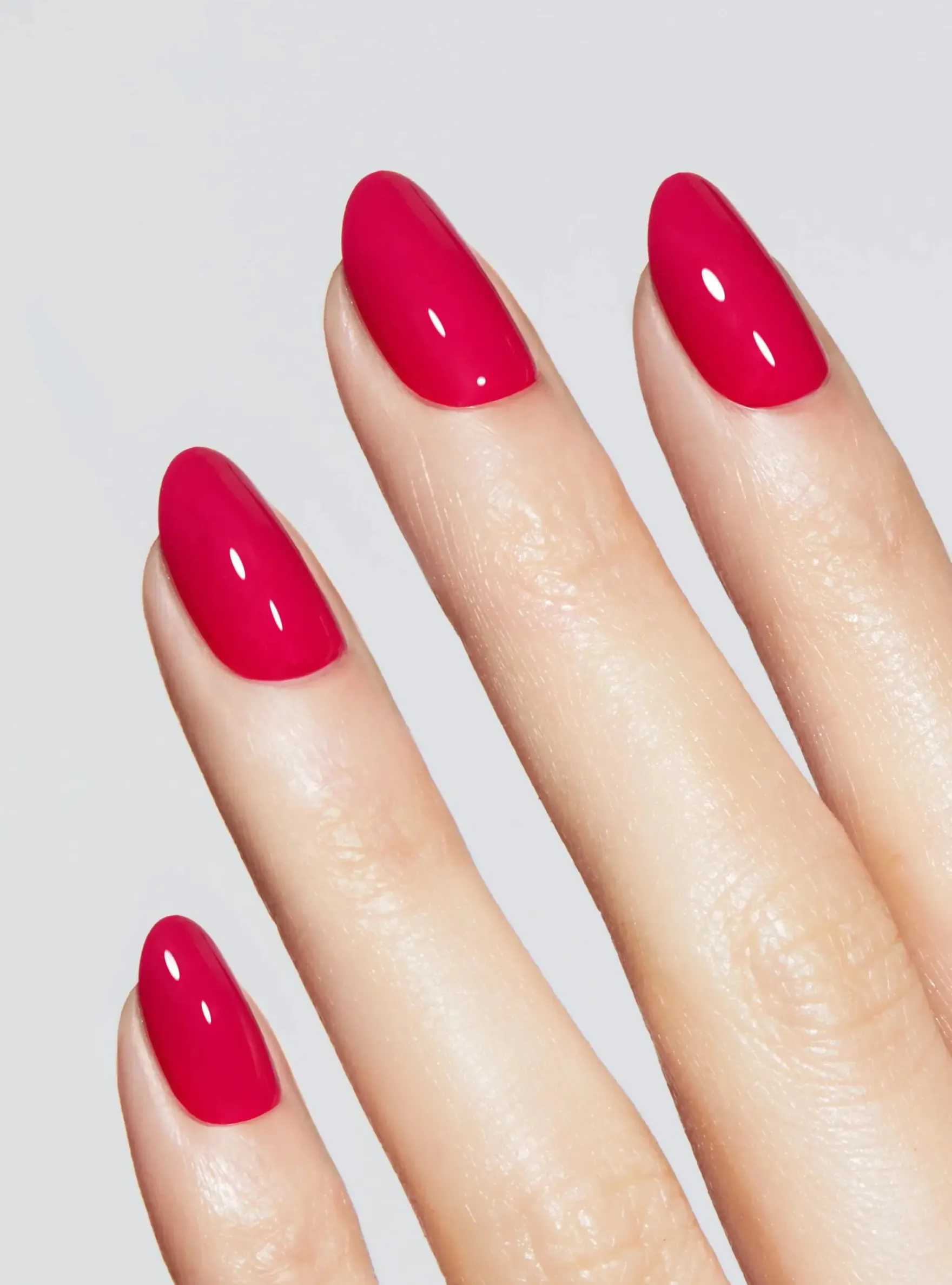 Reusable Pop-On Manicure High-End Red Round