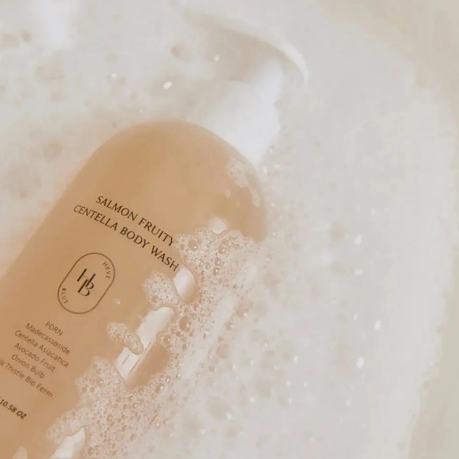 Salmon Fruity Centella Body Wash