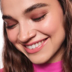 Satin Blend Gel Eyeliner 05 Rich Burgundy