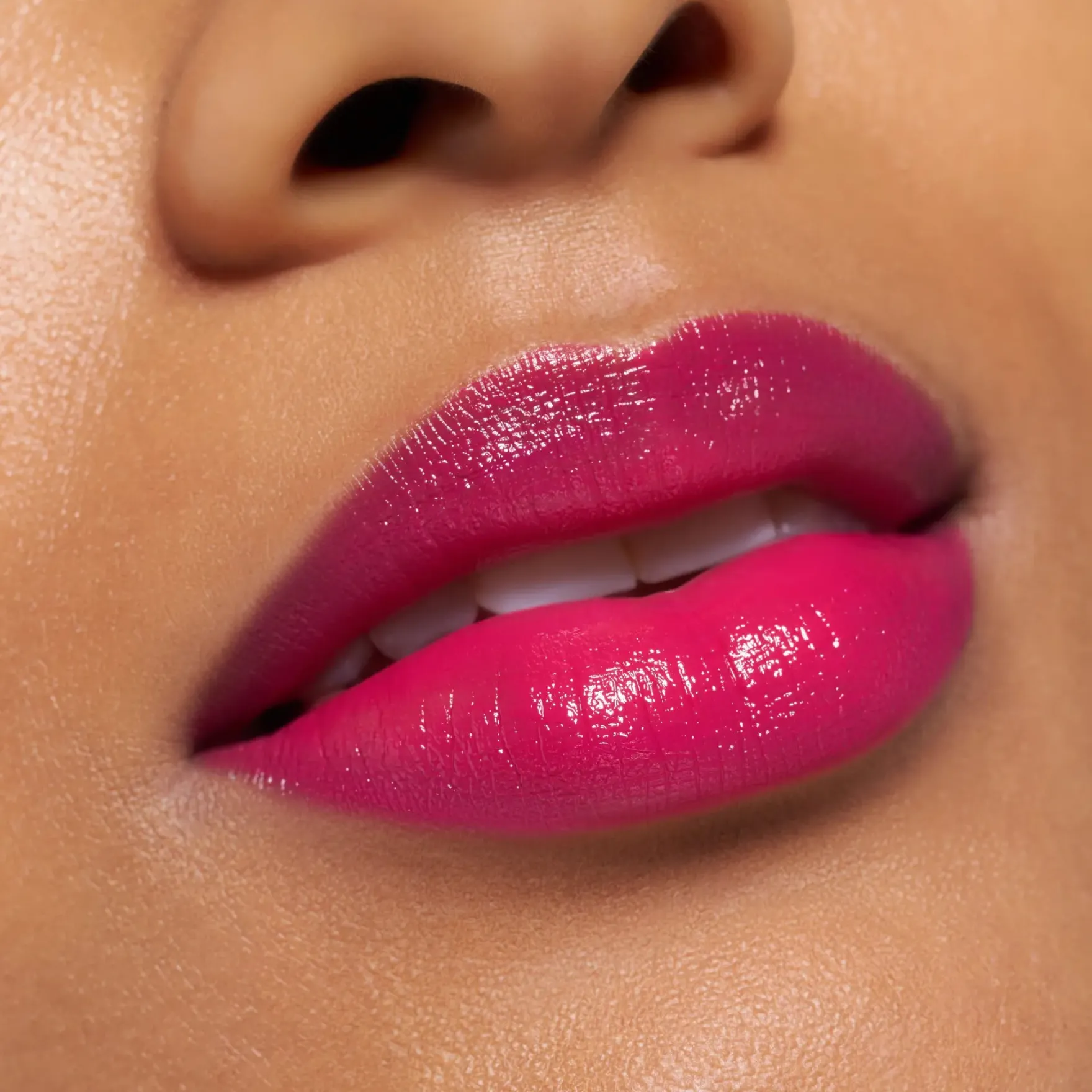 Satin Glow Luminous Shine Lipstick 08 Fuchsionista