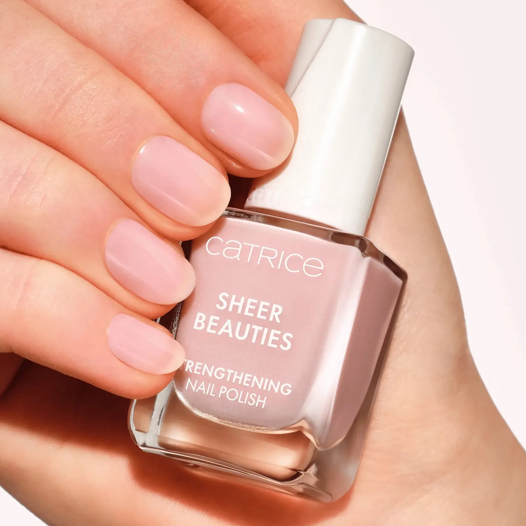 Sheer Beauties Strengthening Nail Polish 030 Barely Blushed