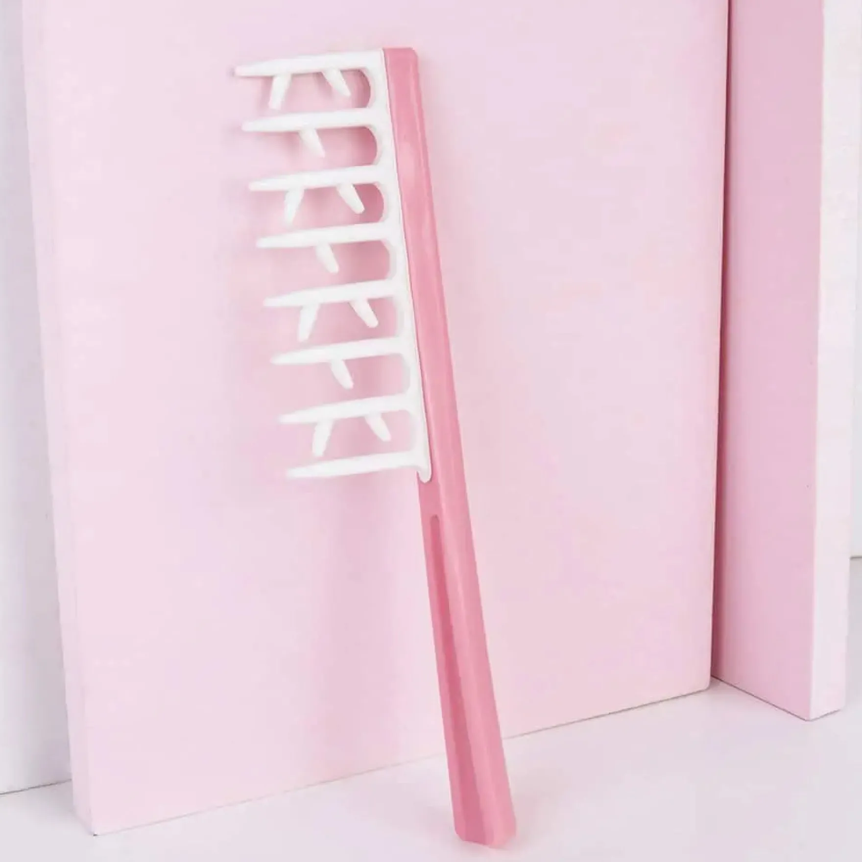 Smoothing Curl Comb