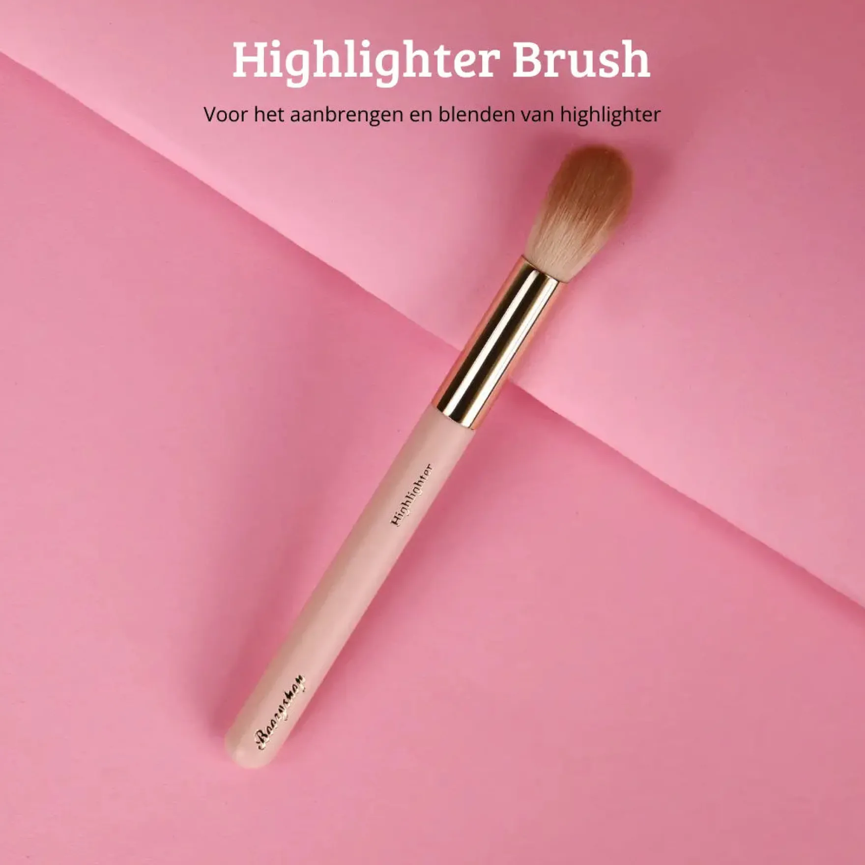 Soft Pink & Gold Highlighter Brush