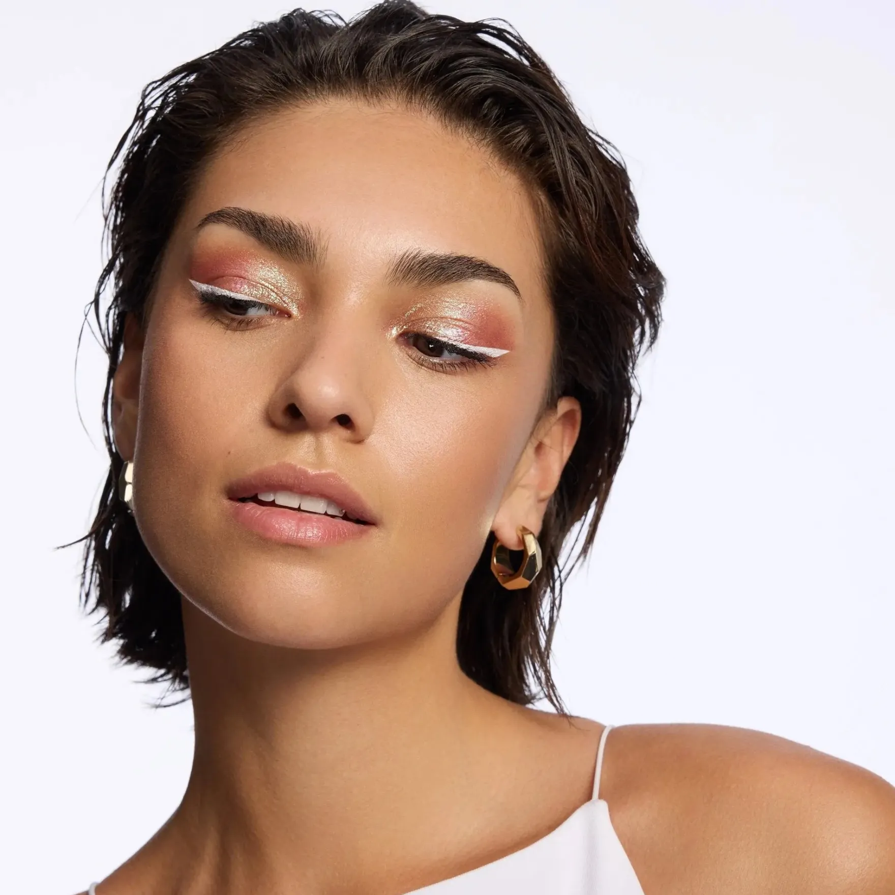Space Glam Liquid Chrome Eyeshadow 030 Galactic Glamour