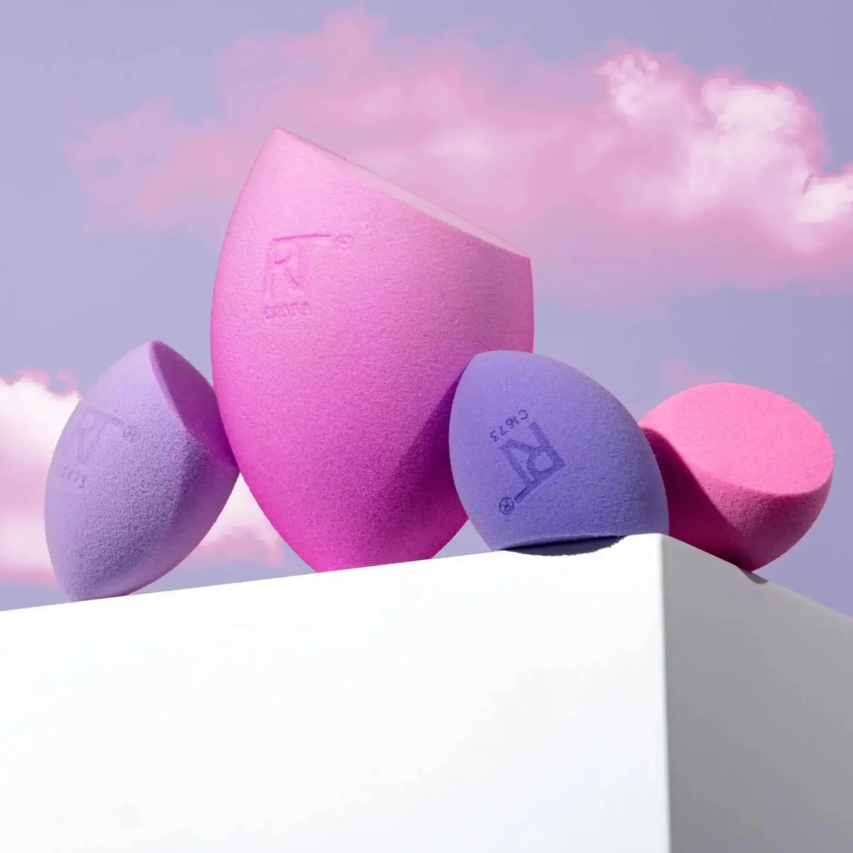 Sunrise To Sunset Miracle Complexion Sponge & Mini's