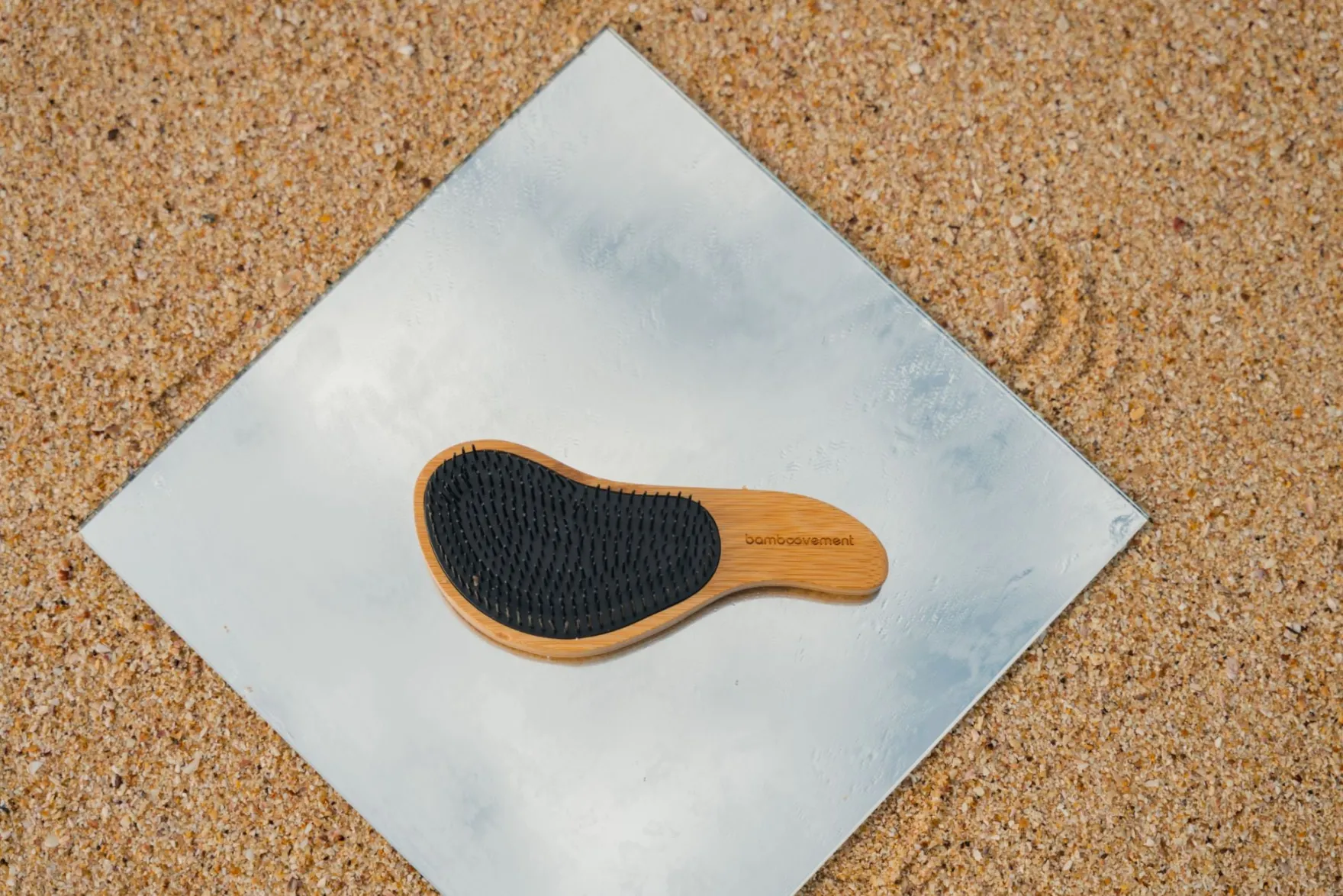 Tangless Brush