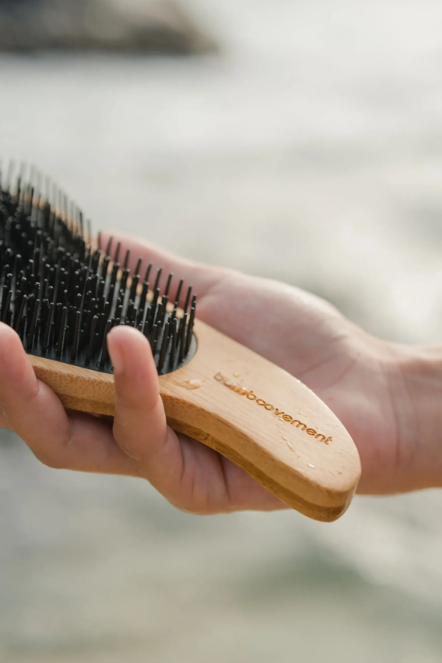 Tangless Brush