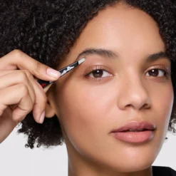 The Devil Wears Prada Slant Tweezer