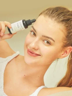 The Vitamin C 13 Serum
