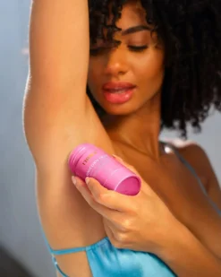 Unicorn Fruit Skin Brightening And Smoothing Deodorant