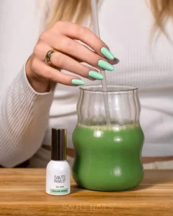 UV Gel Polish S338 Healing Green