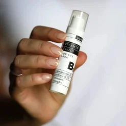 Vitamin Fluid B3 For Eye Area